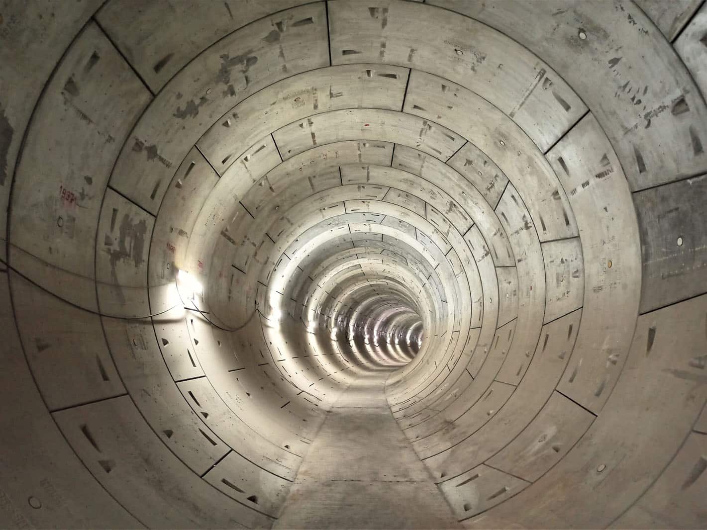 4.-Mumbai-Metro-Underground-Tunnel-scaled
