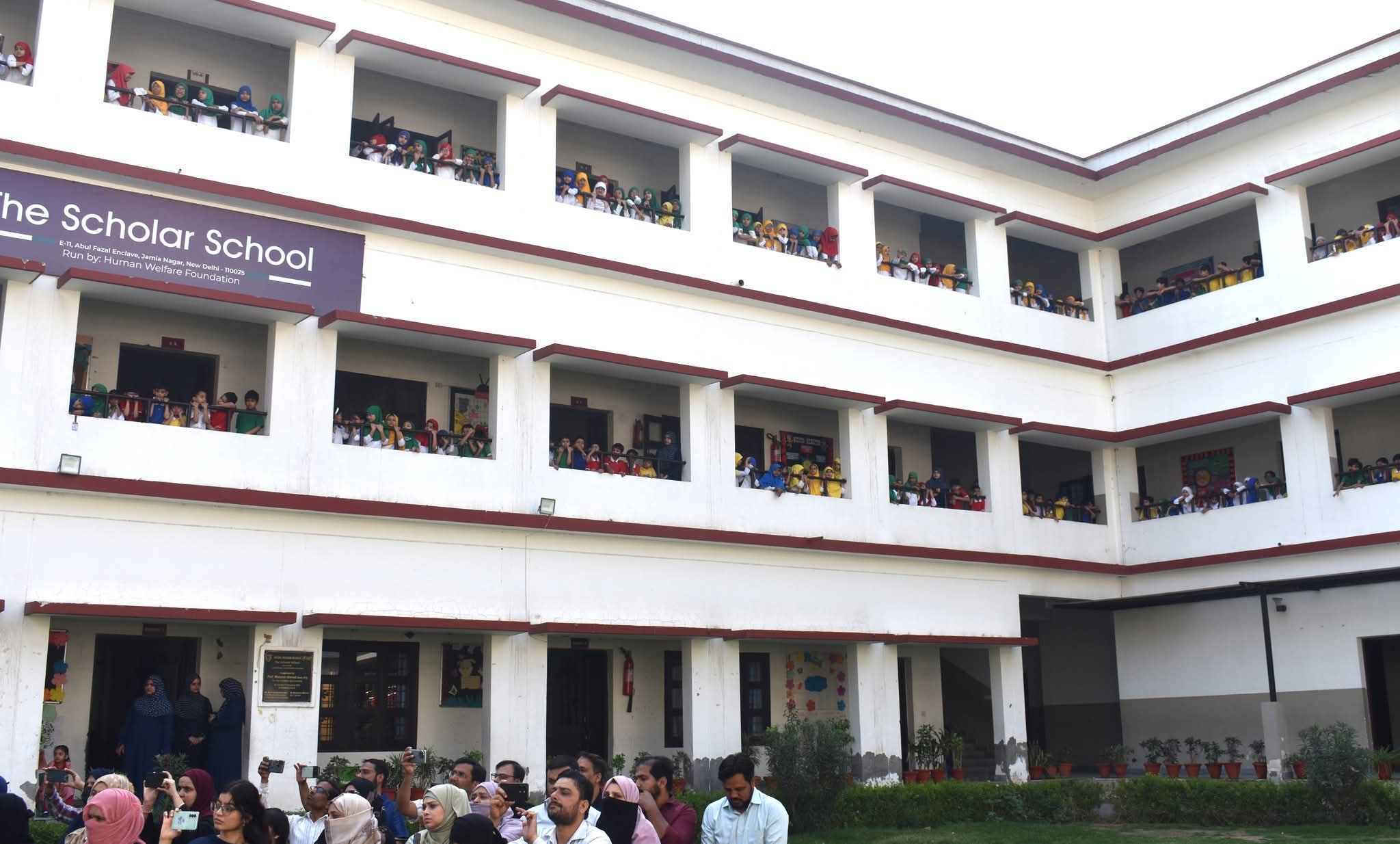 School building 