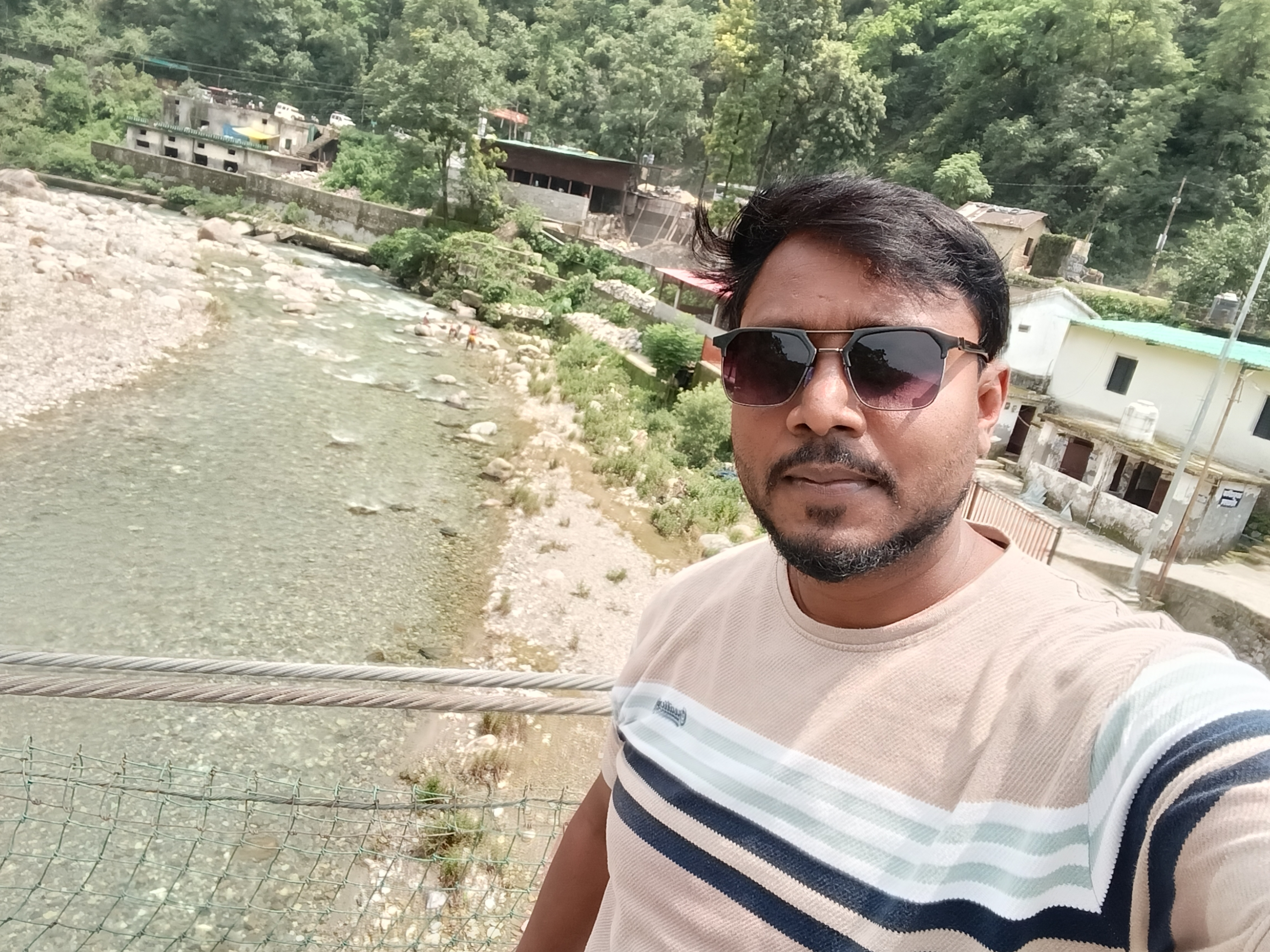 Hi I am arun