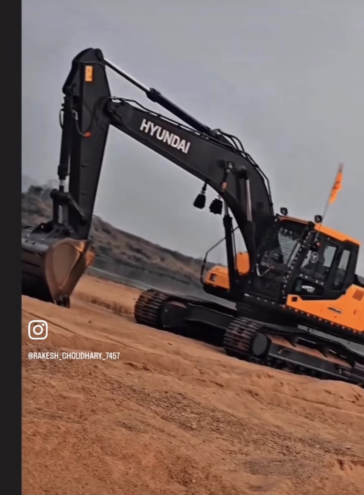 Exavator and backhoe loader rentals