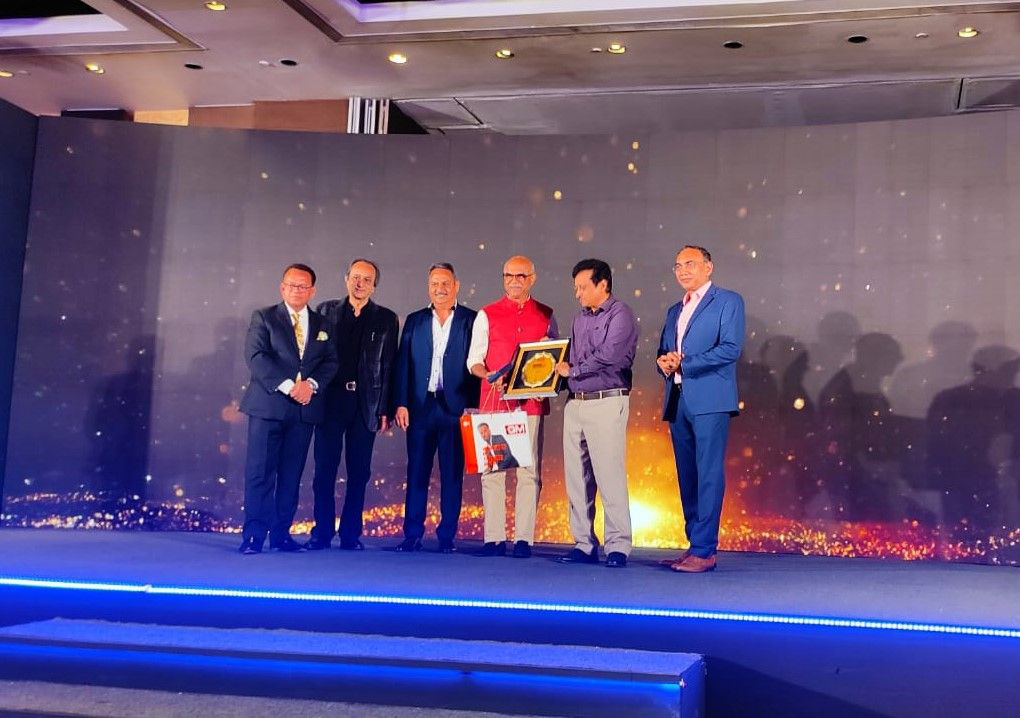 MMRDA conferred Vinayak Pai MD Tata Projects Limited with Hall of Fame award for Industry Leader at the 12th Construction Week Awards 2022